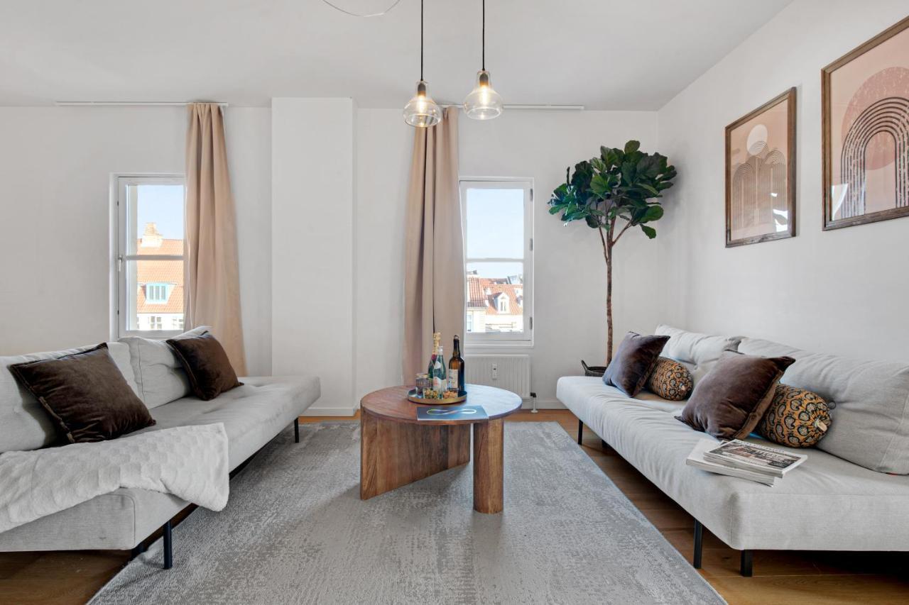 Sanders Haven - Lovely Two-bedroom In Historical Appartement