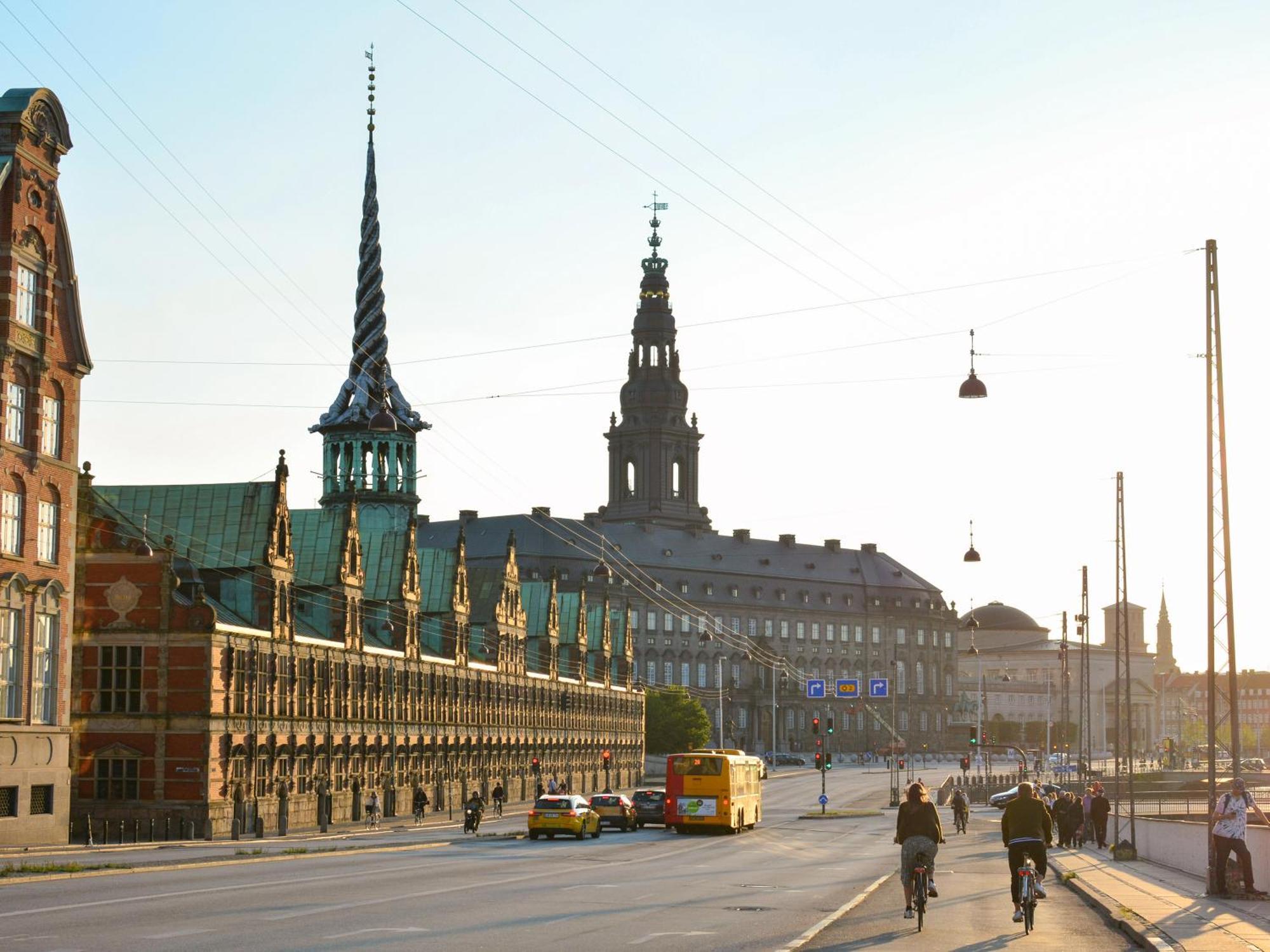 Sanders Haven - Lovely Two-bedroom In Historical Appartement